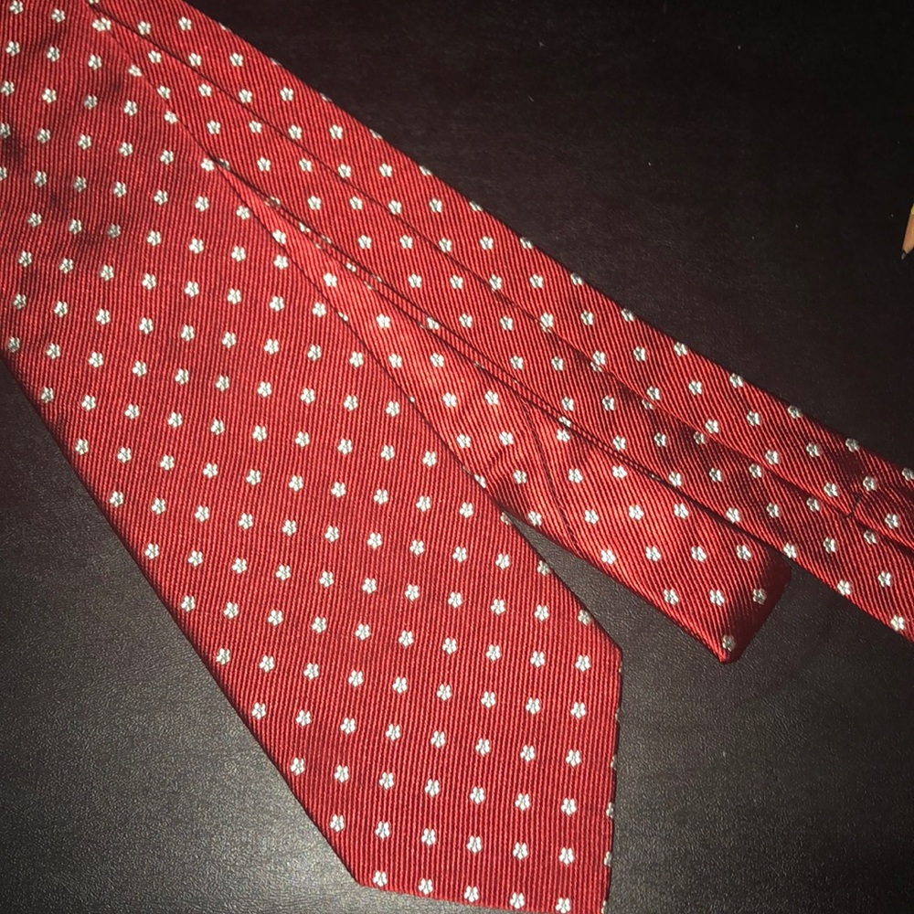 Burberry Red Floral Tie - Picture 1 of 4